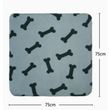 Nobleza deka flísová s kostičkami sivá 75x75cm